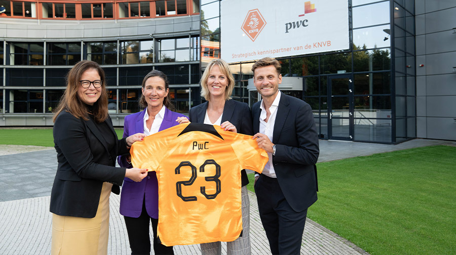 PwC verbindt zich als strategische kennispartner aan KNVB