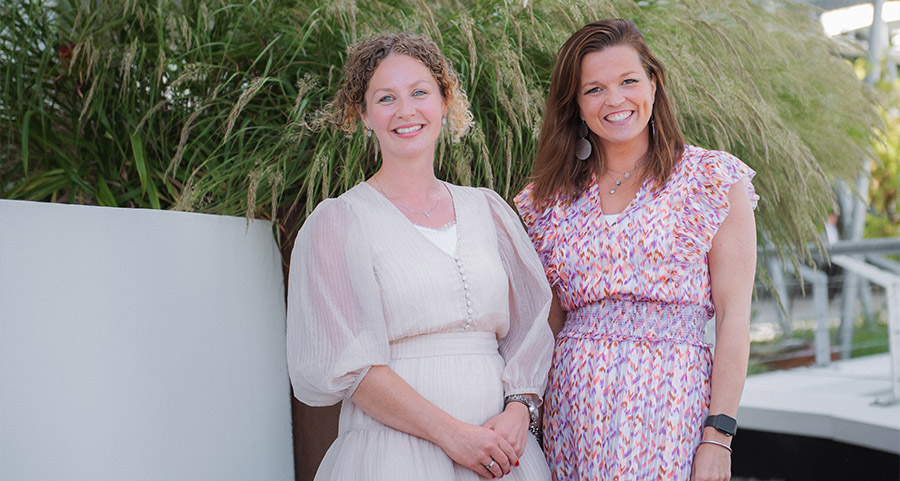 Bertine van Roozelaar en Manouk Pelgrum over leiderschap bij AFAS Bertine van Roozelaar en Manouk Pelgrum over leiderschap bij AFAS