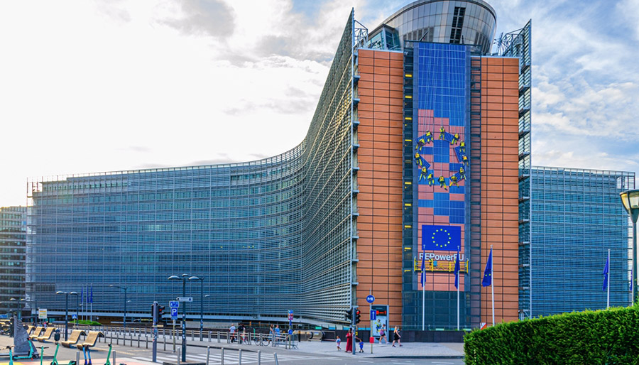 Michiel Peters (Projective Group) over de moeizame implementatie van de CSRD Michiel Peters (Projective Group) over de moeizame implementatie van de CSRD