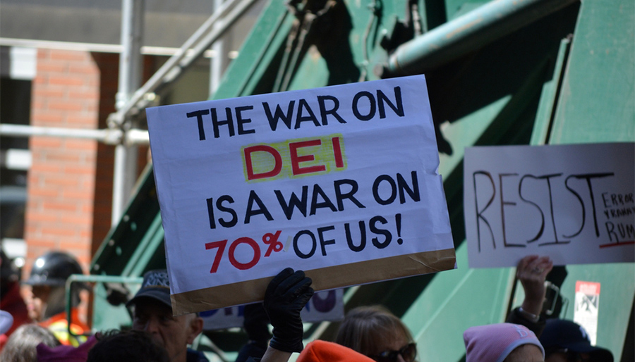 Vanwege Trump aangepast diversiteitsbeleid niet in lijn met wens van werknemers