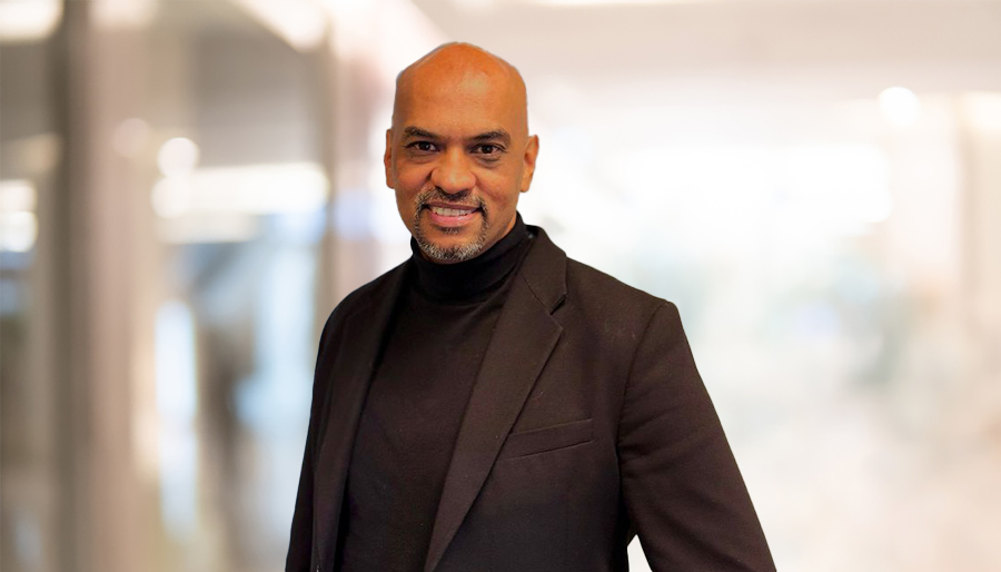 Anil Ishwardat over zijn eerste honderd dagen bij Möbius